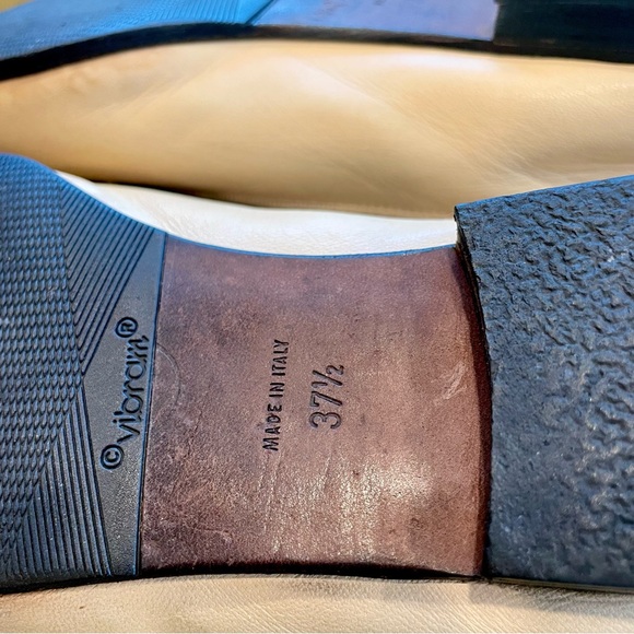 CHANEL cap toed ballet flats with interlocking CCs, sz37 1/2 beige/black GUC - Picture 15 of 15